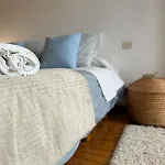 Avenida Centro Guixar Apartment