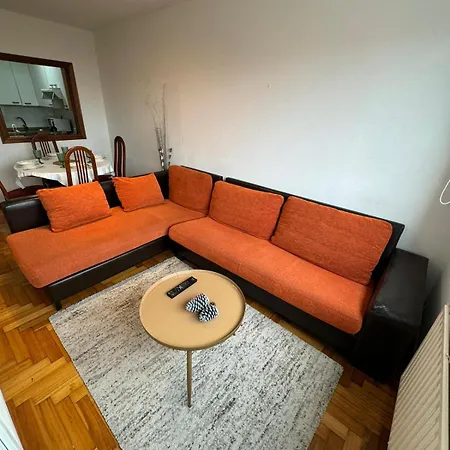 Avenida Centro Guixar Apartment