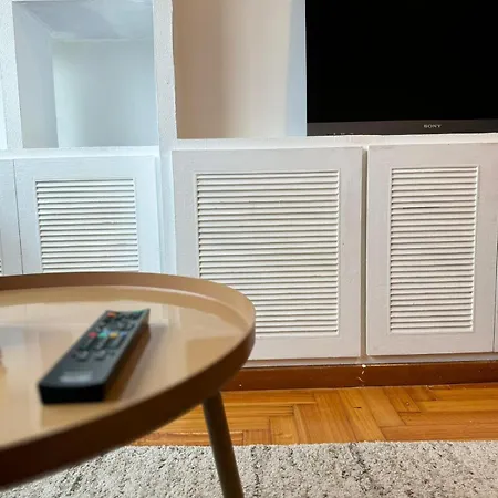 Avenida Centro Guixar Apartment *